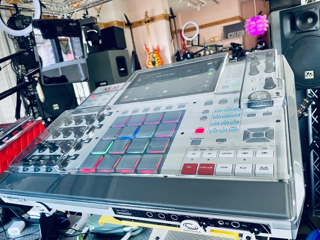 AKAI MPC X 純正カバー付 美品 売り切り 即発送!!