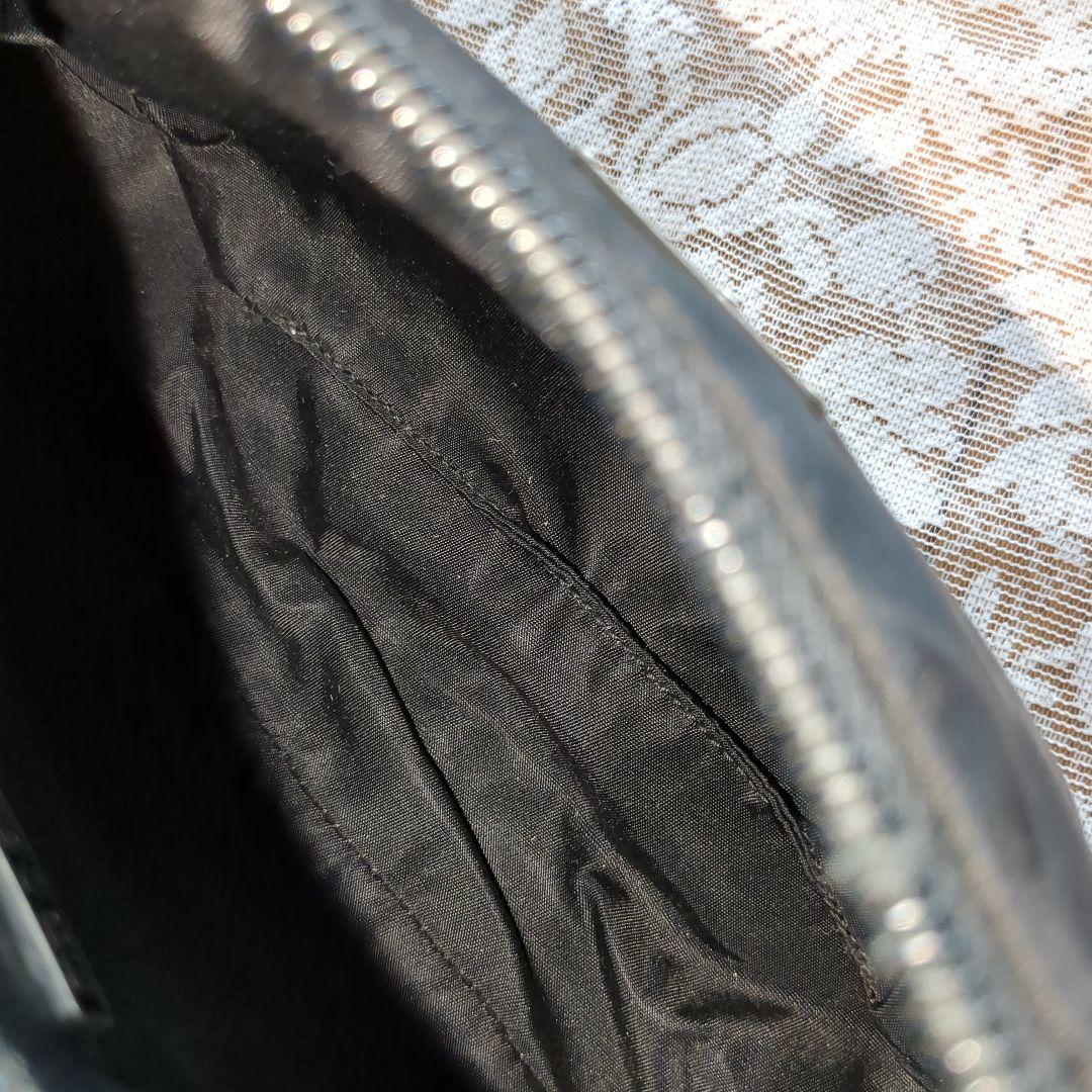 入手困難　プラダ PRADA アクセサリーポーチ ナイロン ブラック 三角ロゴ