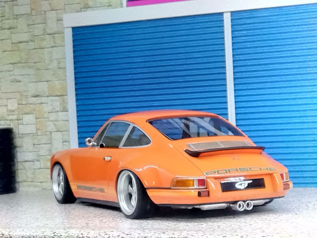 GT SPIRIT 1/18ミニカー SINGER 911 カスタム