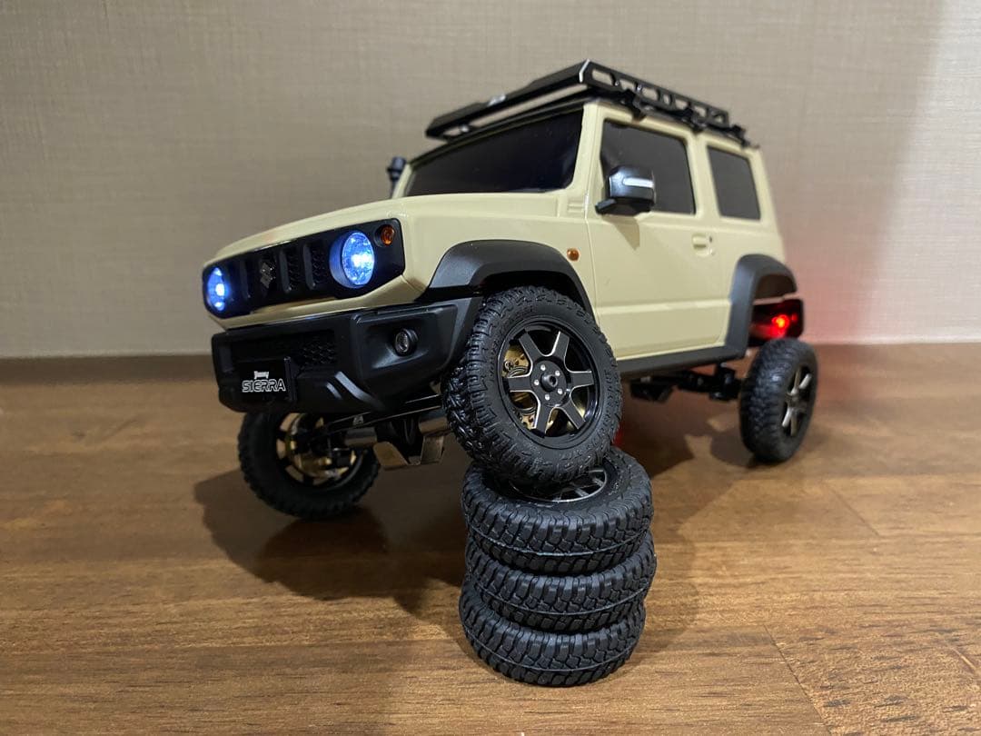 ミニッツ4×4 ジムニーシエラ　京商　ミニッツ　オプション20点以上 手のひら本格R/Cの決定版「京商ミニッツ4×4 スズキ ジムニーシエラ」が