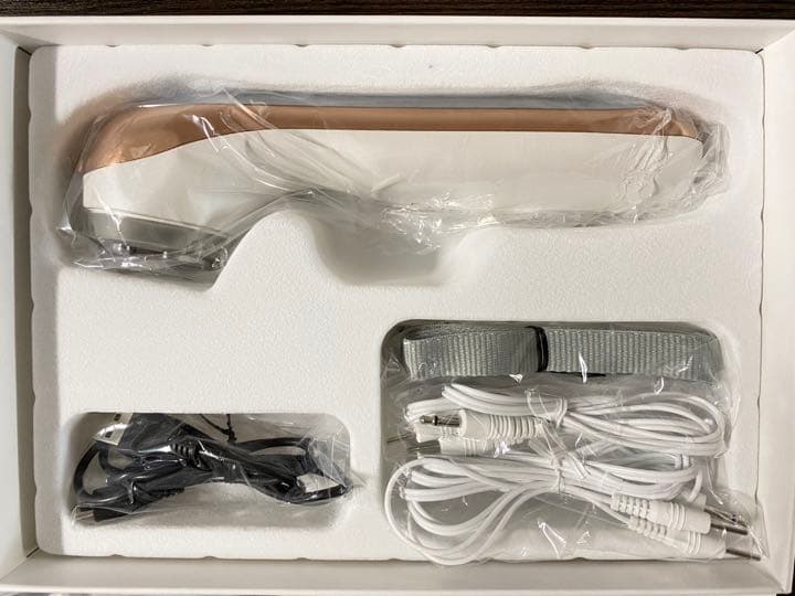 限界値下げ！セプテム エモーショナルプロ 美顔器 リフトアップ EMS