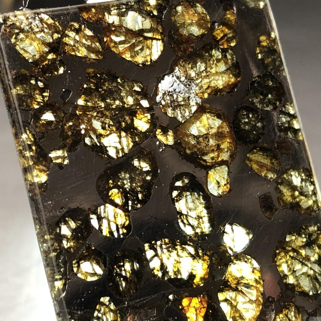 S*A様 パラサイト隕石 隕石 石鉄隕石 セリコ隕石 美品 重さ約7g