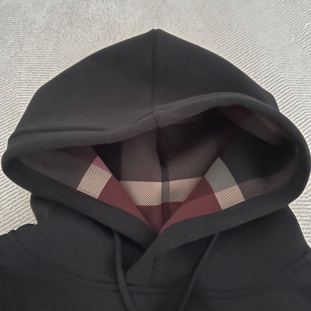 ブラックレーベル・クレストブリッジ　フード付パーカー