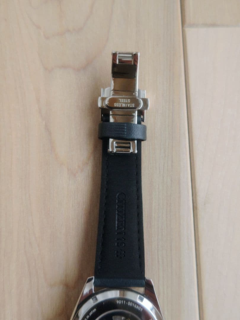 CITIZEN 銀箔漆文字板モデル 自動巻き時計