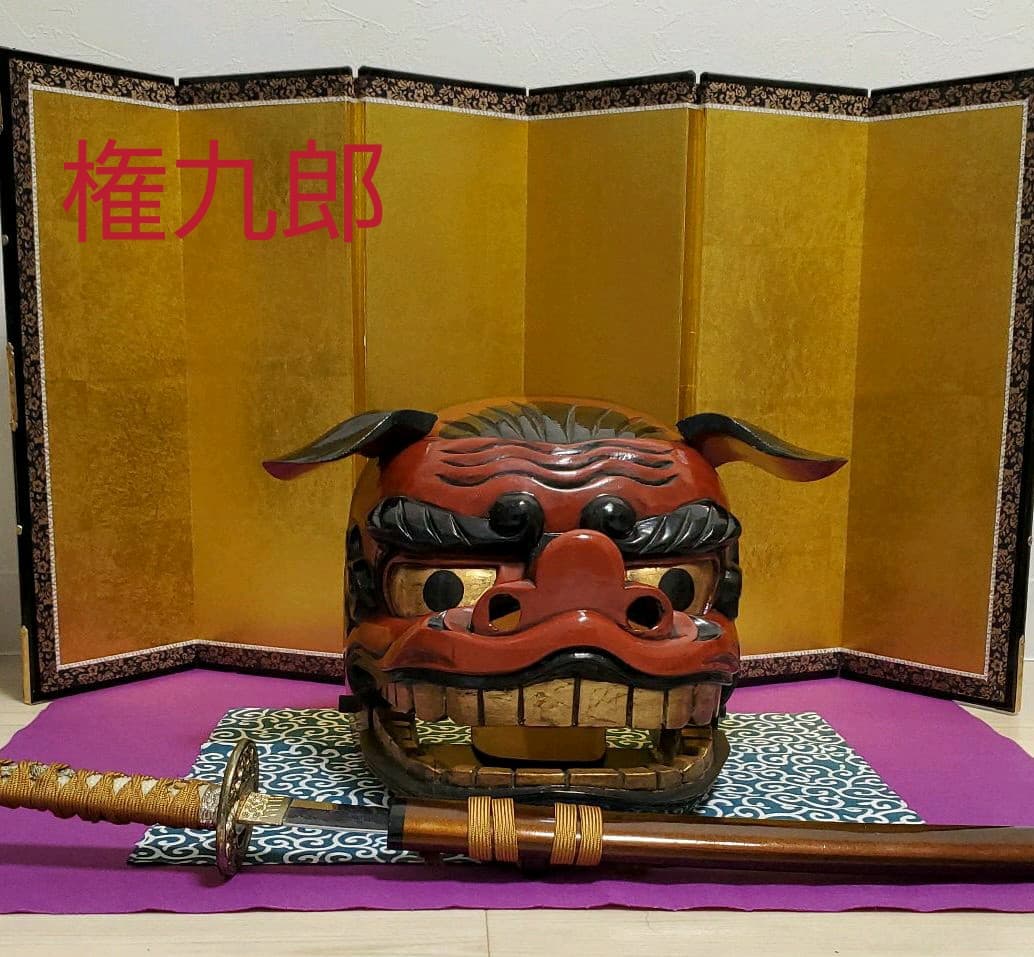 レトロ 獅子頭 木彫り 置物 縁起物 ストア 厄除け 獅子舞 お祭り