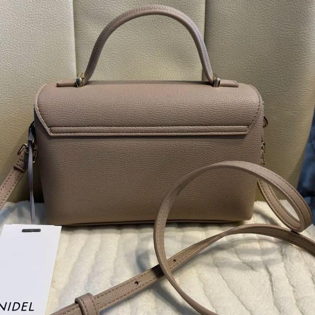 SNIDEL ベージュ ショルダーバッグ