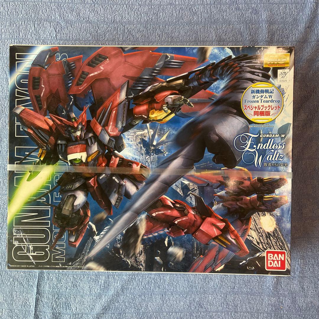 Gundam Epyon 1/100 プラモデル Amazon.co.jp: Bandai Gundam Epyon ver EW 1/100, Master Grade : Hobbies
