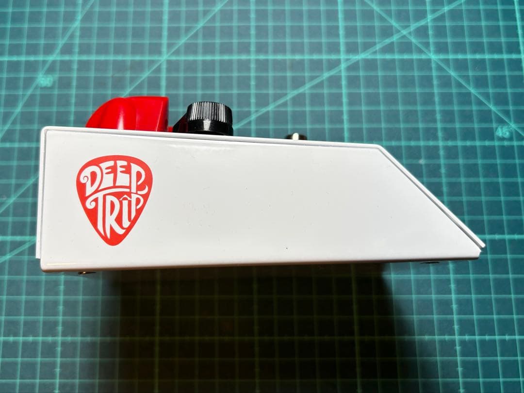 Deep Trip BOG Fuzz ギターエフェクター