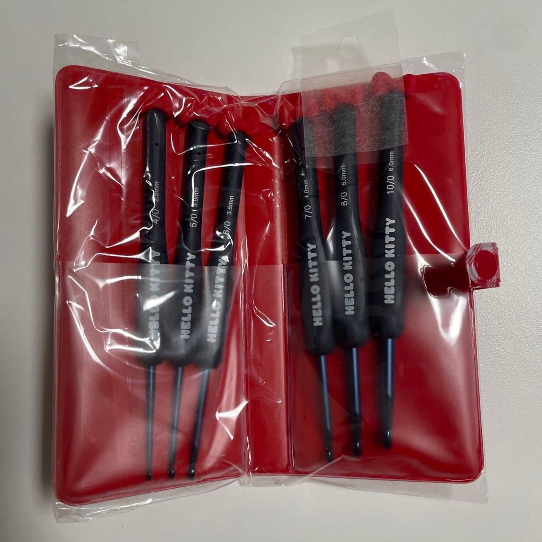 【ノベルテイセット】ハローキティ　かぎ針セット（さんりお手芸部）