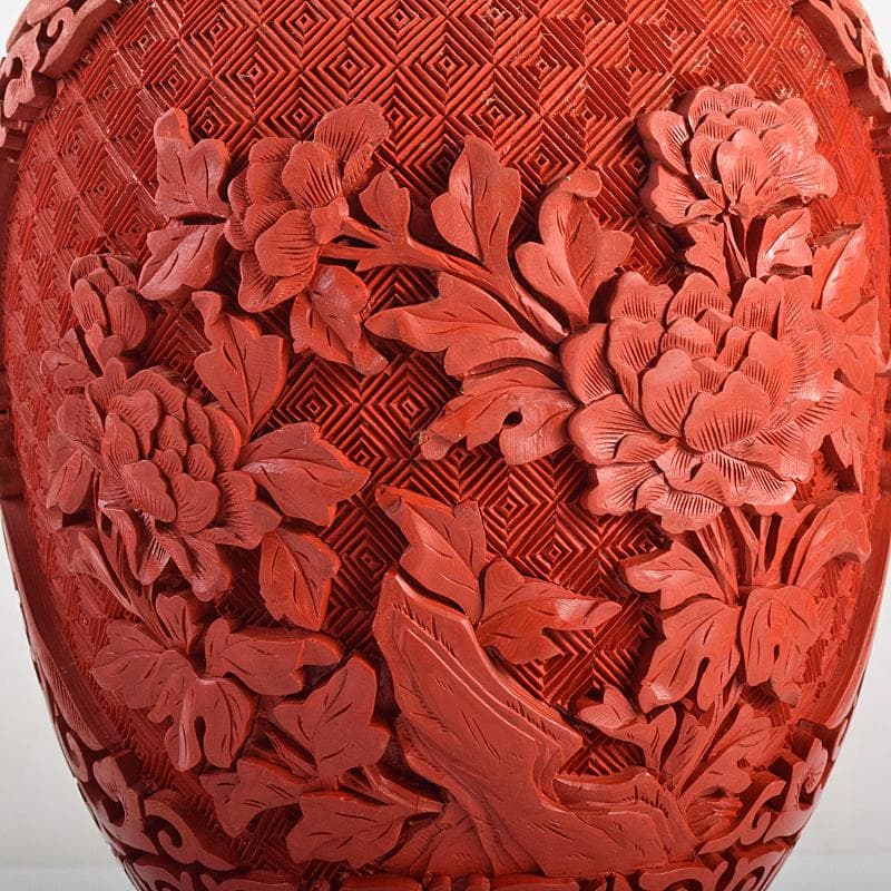 中国　剔紅　堆朱　内七宝　花文瓶　高さ約30㎝　唐木台付　一對　F　R7851B