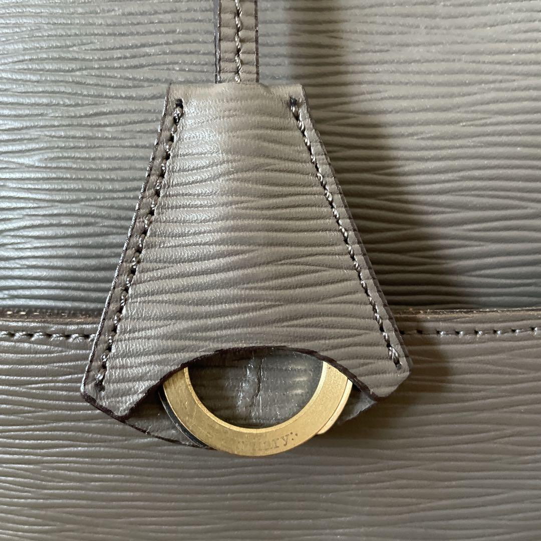 アニアリaniary 2WAYブリーフケース16-02002ウェイブレザー中古