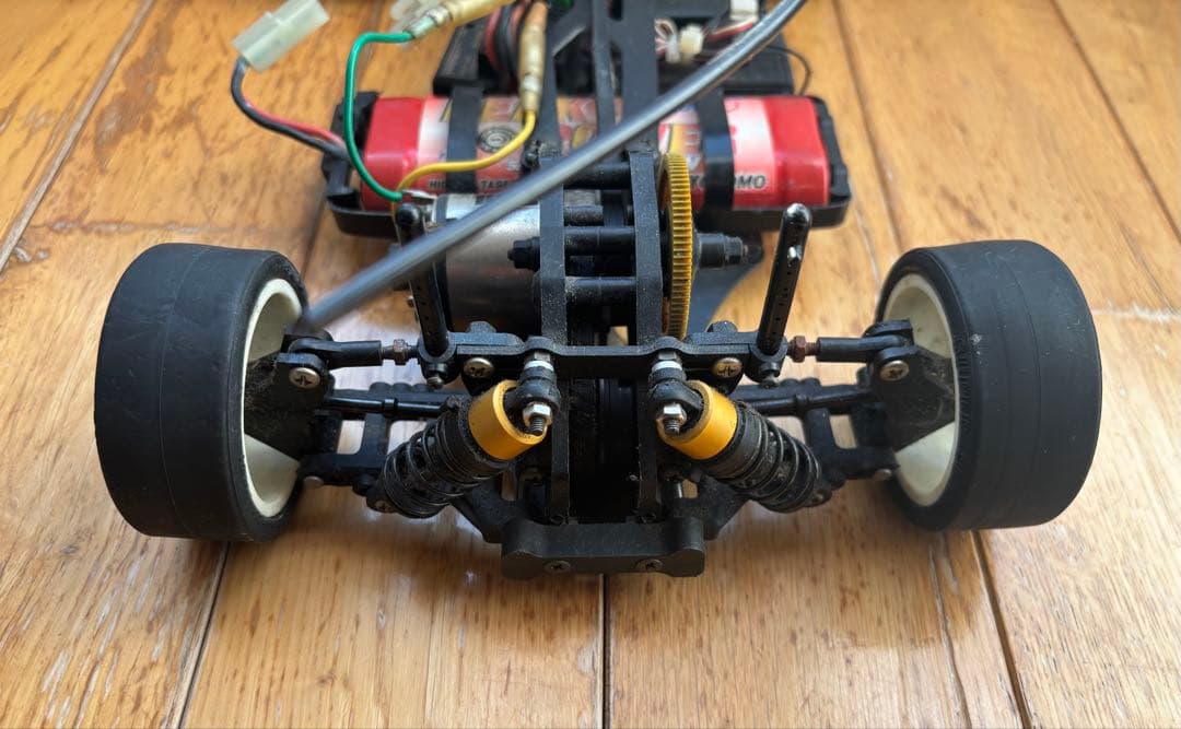 京商　KYOSHO SPIDER スパイダー TF-3 シャーシ