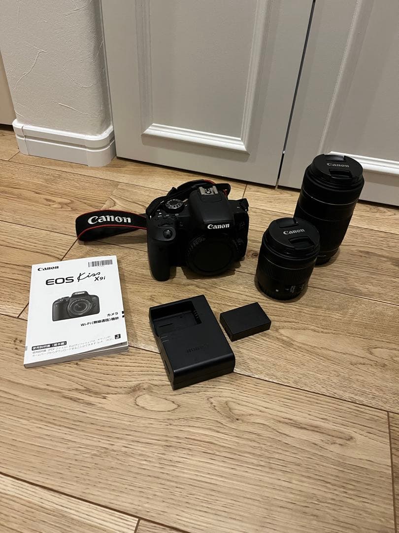 Canon EOS Kiss X9i ダブルズームキット EOS Kiss キヤノン デジタル一眼 CANON X9i ダブルズームキット 中古