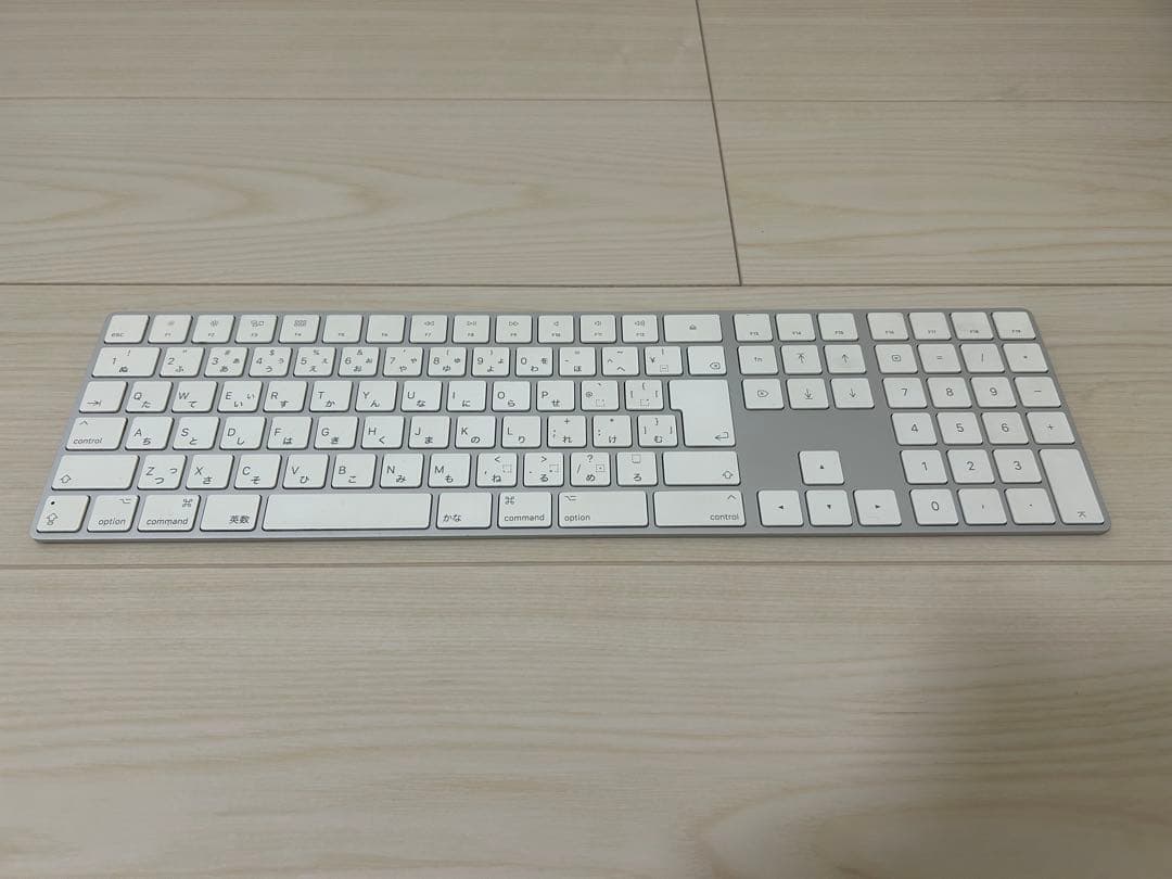 APPLE MAGIC KEYBOARD(テンキー付き-JIS) A1843 - メルカリ