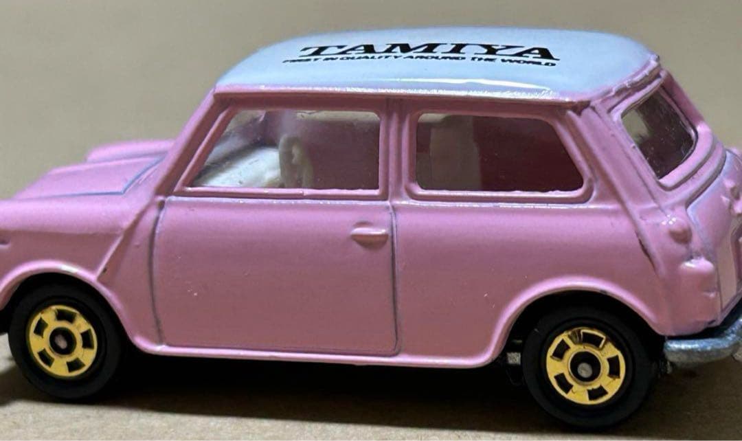 訳あり トミカ ミニクーパー クリヤマ模型 タミヤ ピンク