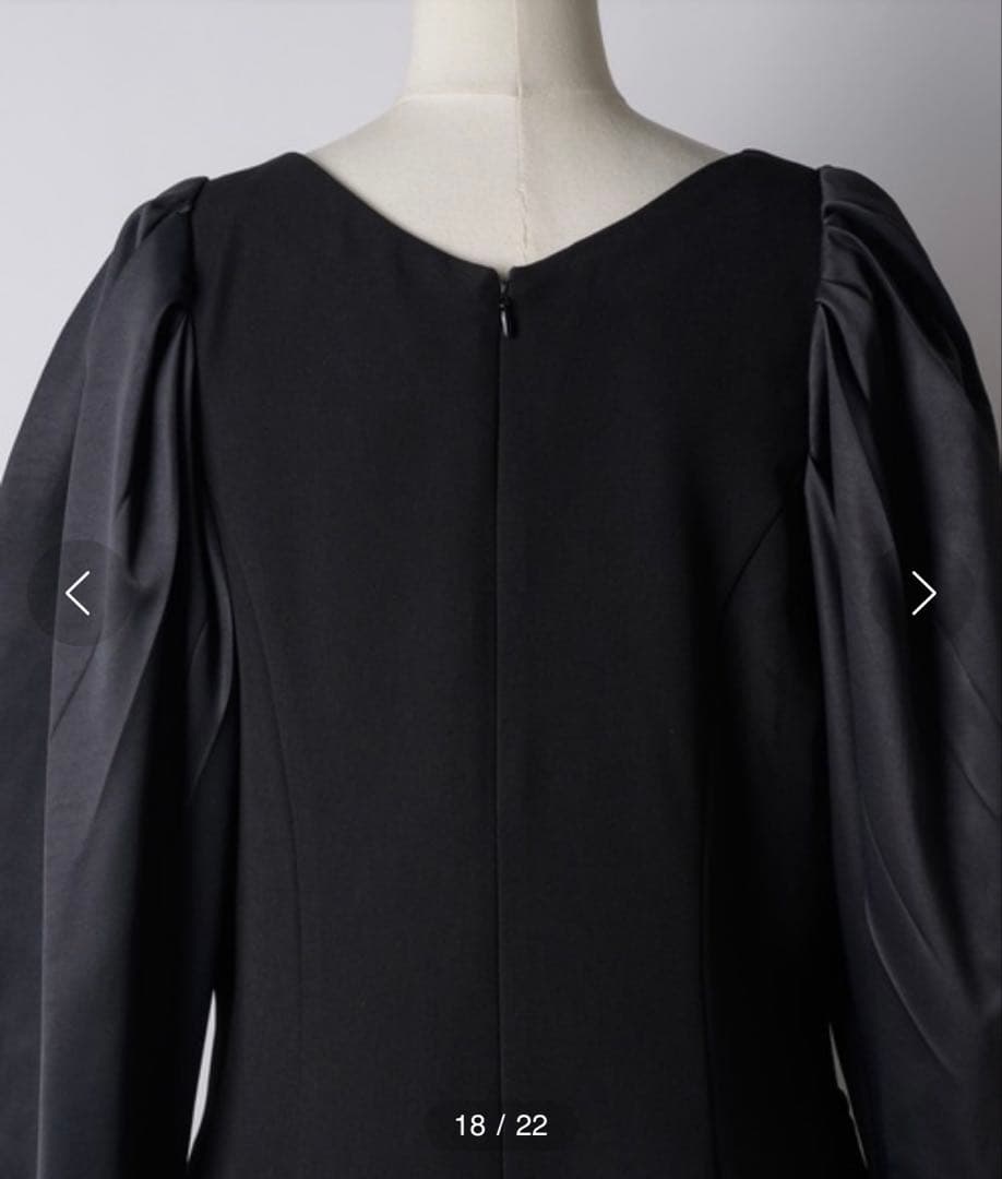 【未使用タグ付】LA BELLE ETUDE Vネッククラシカルドレス