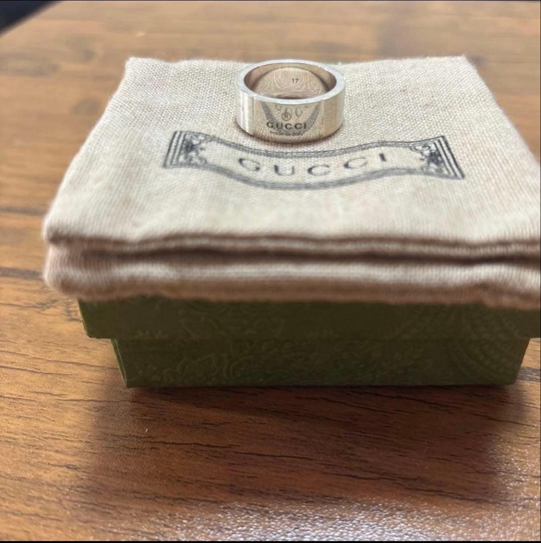 GUCCI シルバーリング クロス 箱付き 17号 指輪 リング グッチ