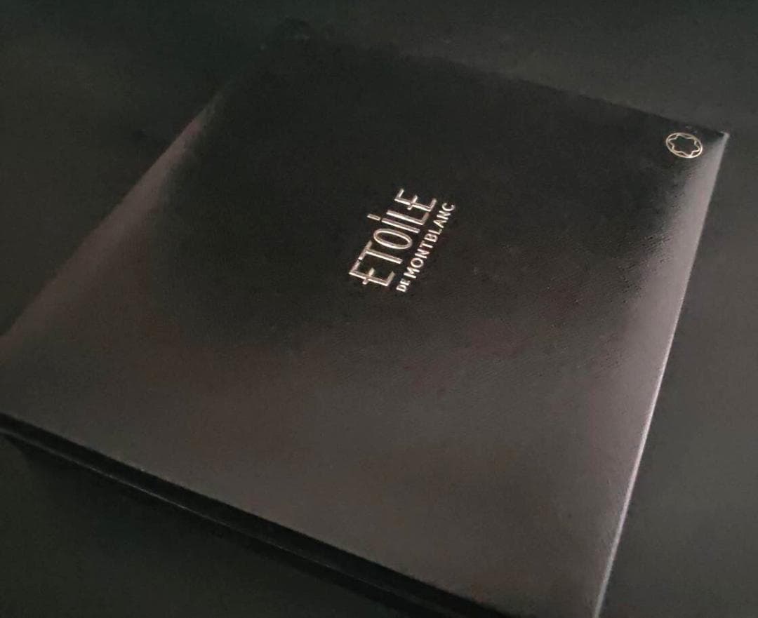 限定品 0.06ダイヤモンド エトワール ド モンブラン プラチナ