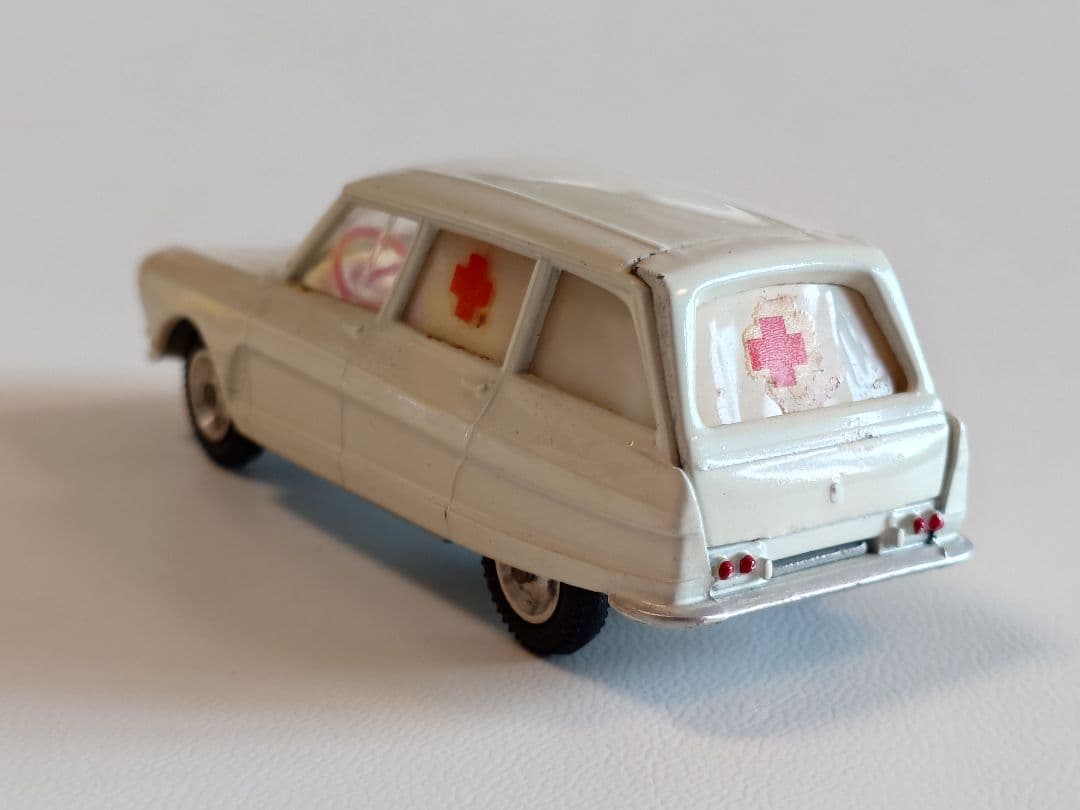 Dalia Solido 　NO.33 CITROEN AMI 6