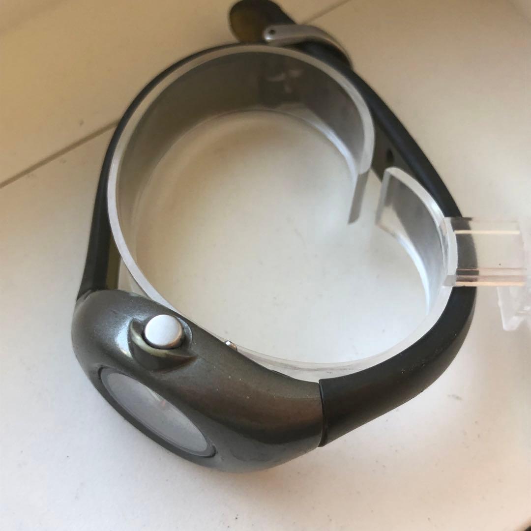 Nike アナログ時計 ラバーベルト