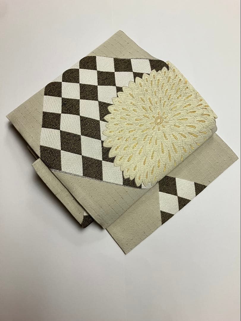 お仕立て上がり名古屋帯 新品未使用品 正絹 西陣織 No.346 - メルカリ