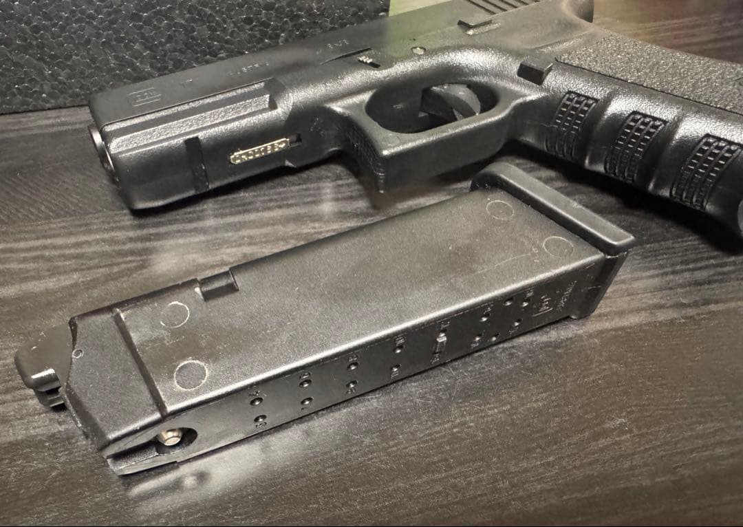 東京マルイ GLOCK 17 3rd Generation ガスガン