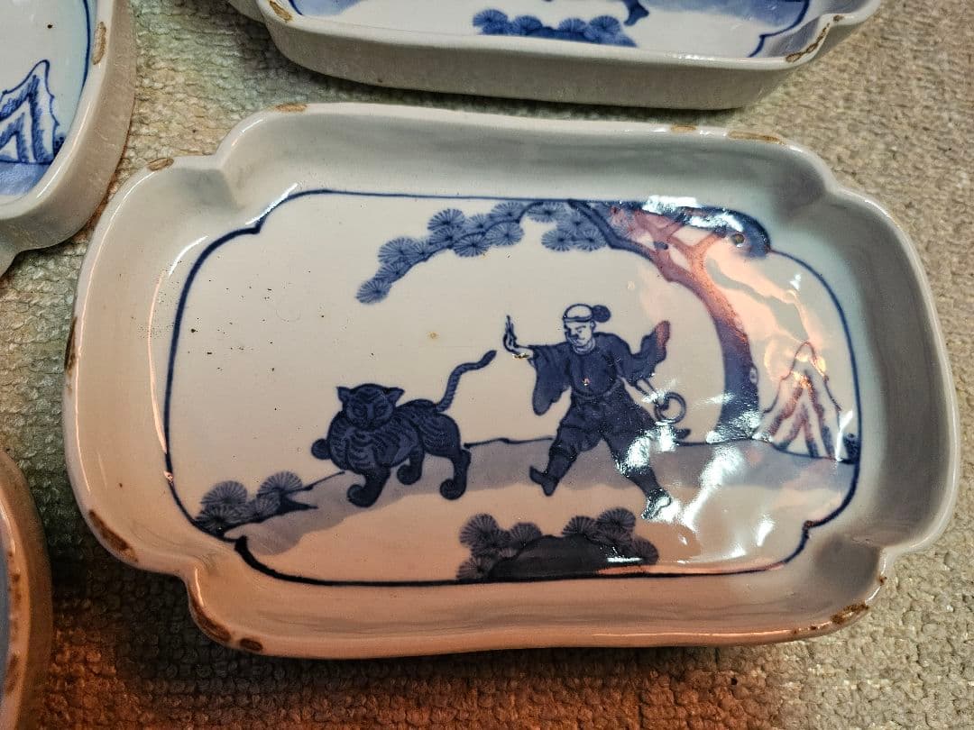 江戸後期 古伊万里 古染付け写し 懐石用 虎に人 5客セット