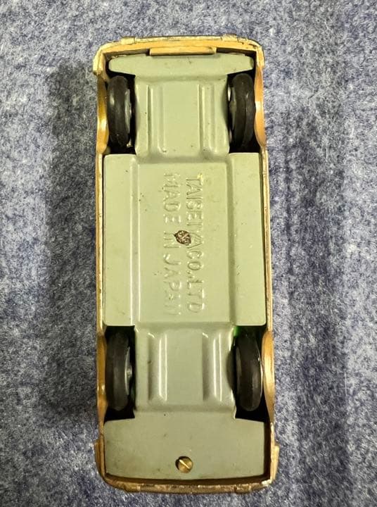 大盛屋　ダットサンブルーバード　箱無し