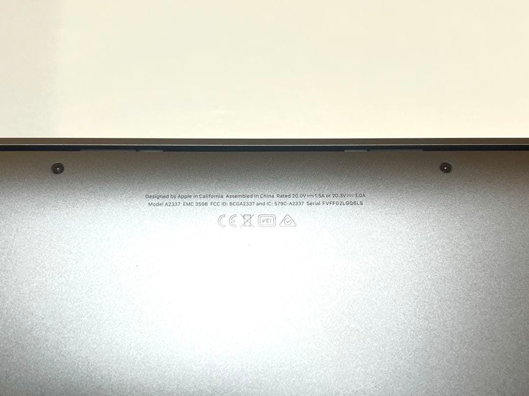 ジャンク品】Apple MacBook 2020 スペースグレー 本体