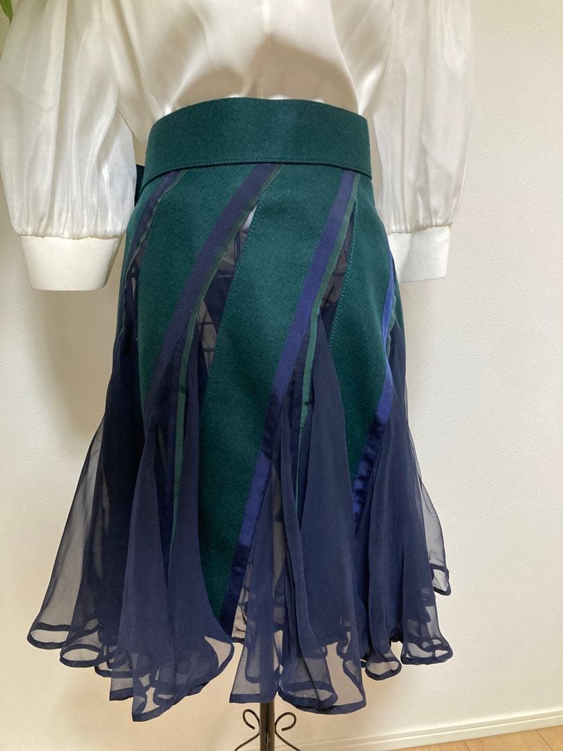 【美品】サカイ　sacai ダークネイビーandグリーン　フレア巻きスカート