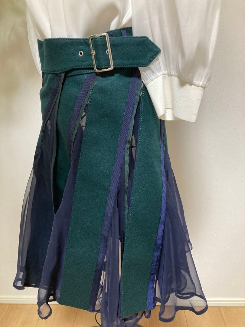 【美品】サカイ　sacai ダークネイビーandグリーン　フレア巻きスカート