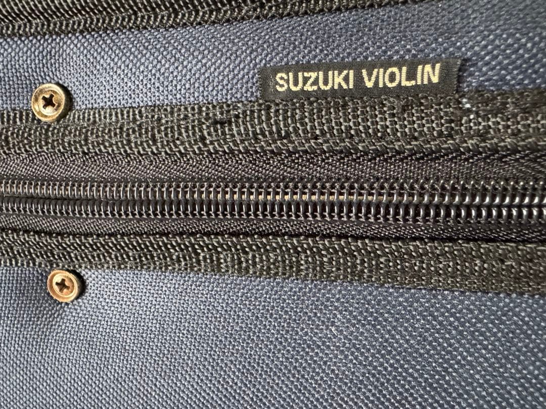 スズキ　バイオリン本体 木製 クロス付き　ケース