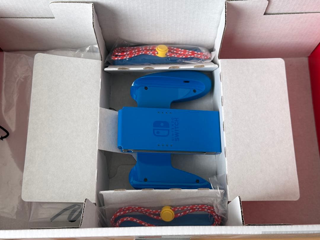 美品 ニンテンドー スイッチ マリオレッド×ブルー セット