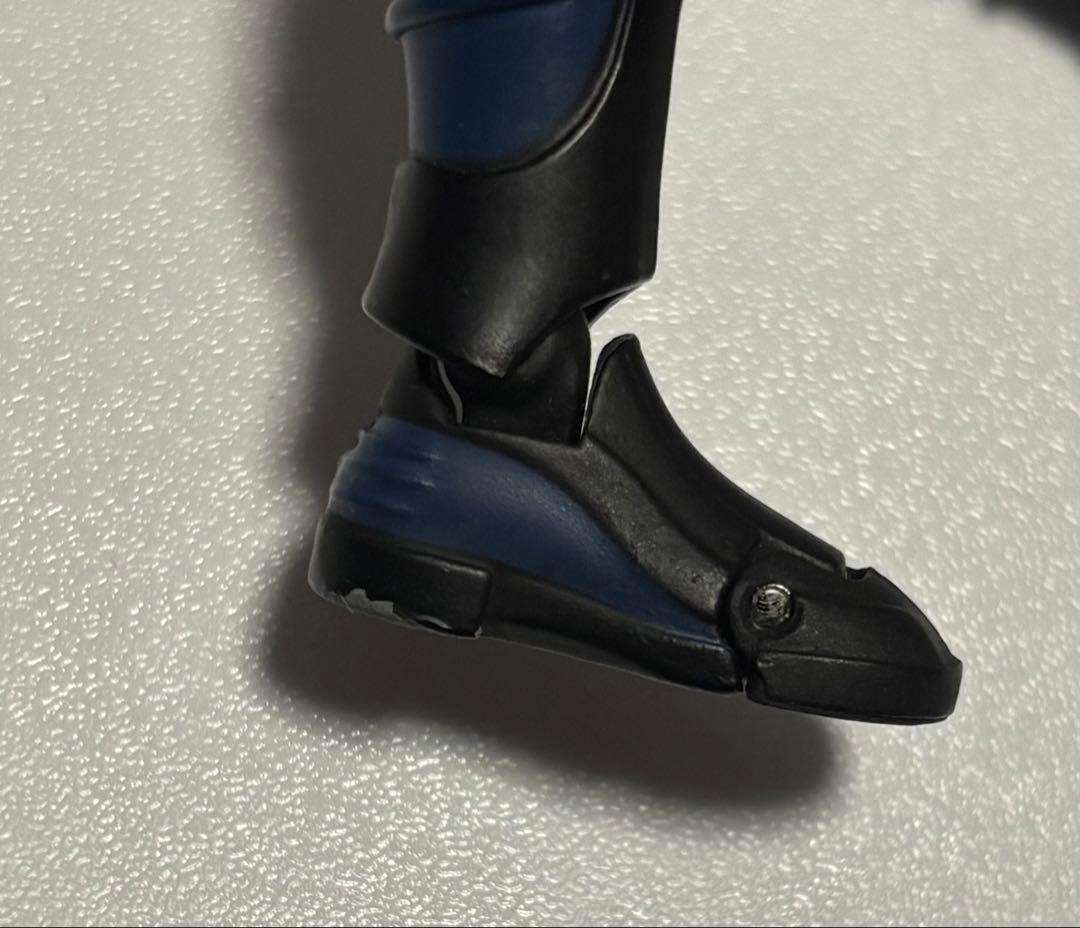 s.h.figuarts 仮面ライダー龍騎&ナイト&王蛇&ゾルダセット