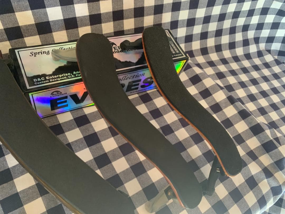 バイオリン肩当て ５点＋１の６つセット　４／４サイズ