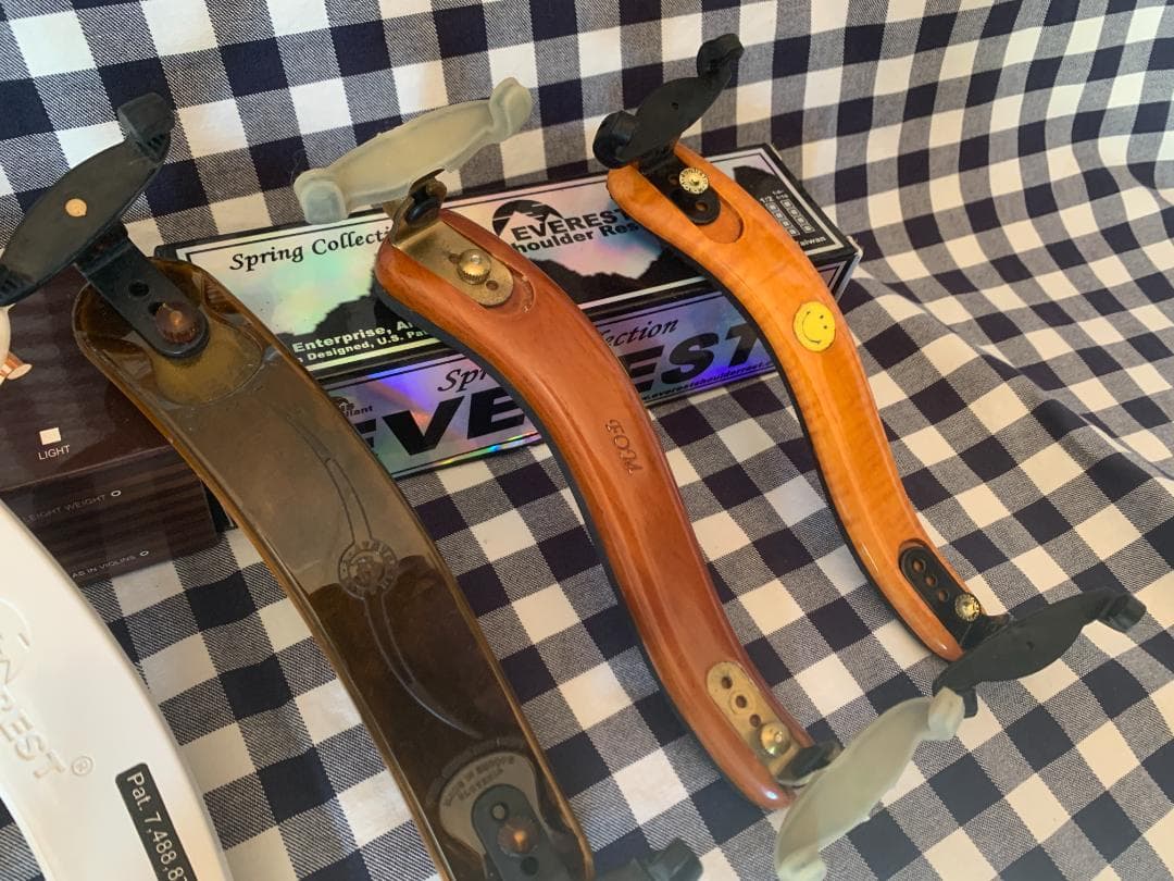 バイオリン肩当て ５点＋１の６つセット　４／４サイズ