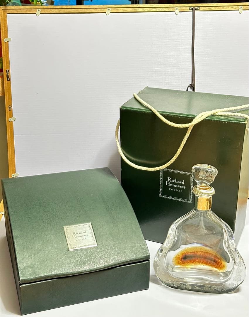 空箱] ヘネシーリシャール