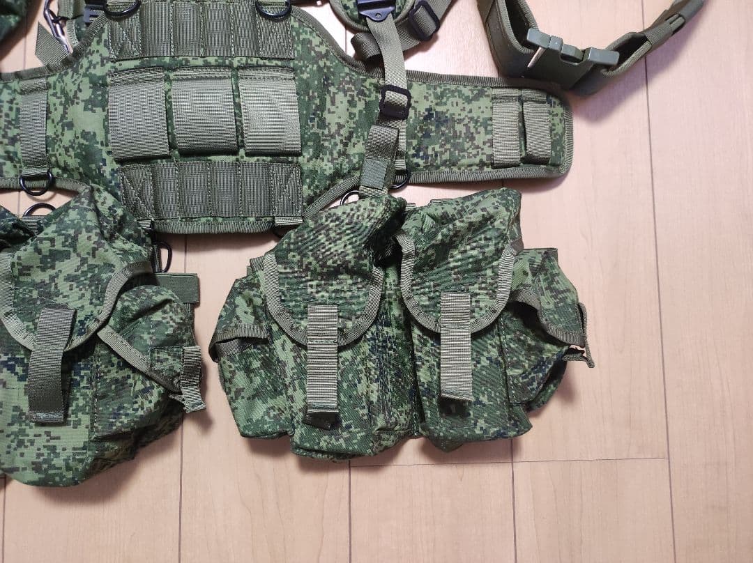 赤字出品 SMERSH チェストリグ デジタルフローラ レプリカ Amazon.co