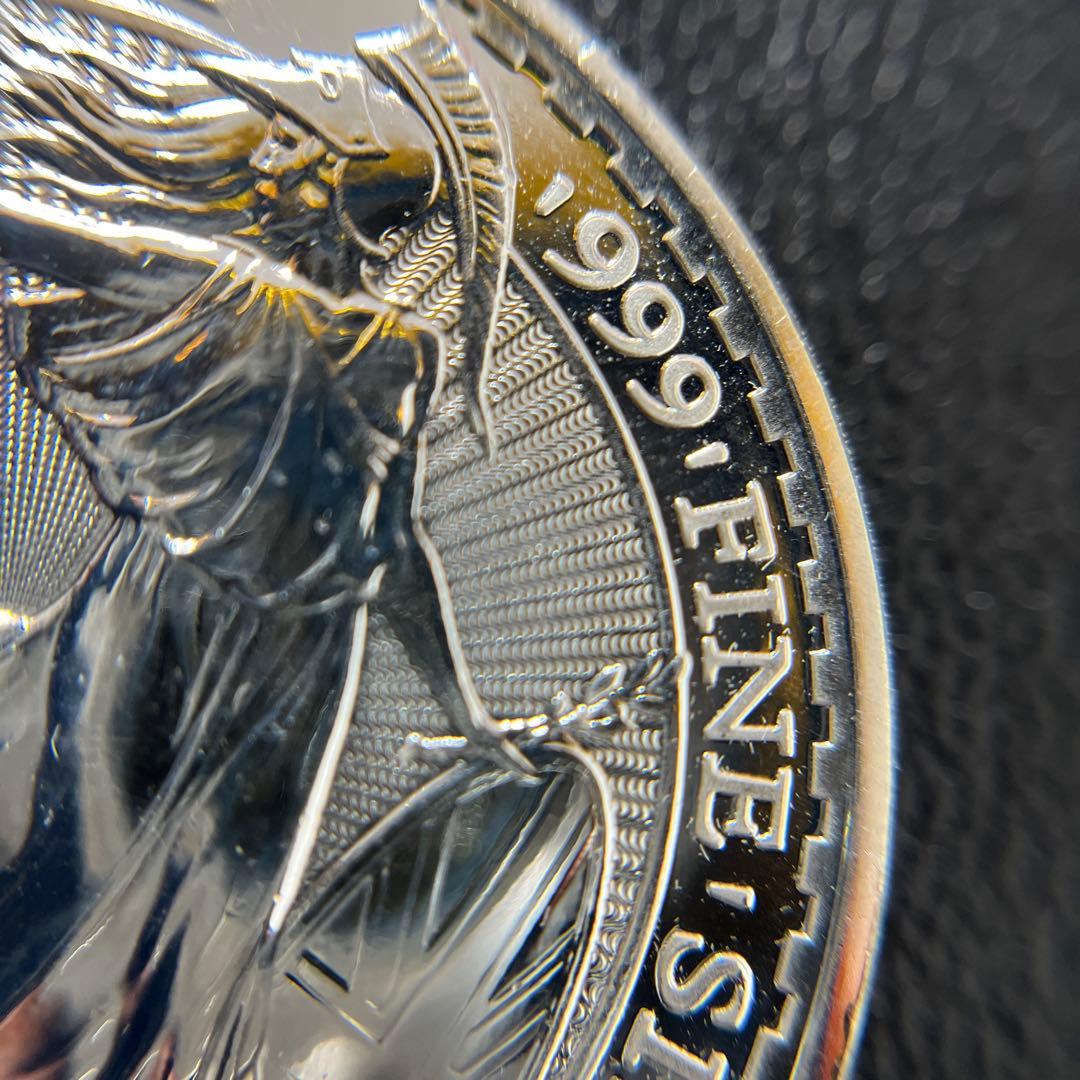 純銀】2018年エリザベス2世ブリタニア 2ポンド銀貨 英国