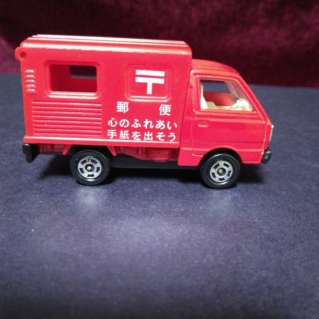 郵便配達車　スズキ・キャリイ