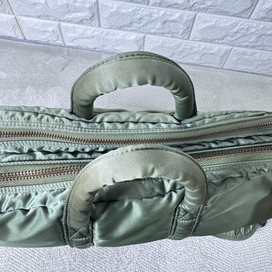 吉田カバン POTER タンカー オリーブ色 ビジネスバッグ　ブリーフケース