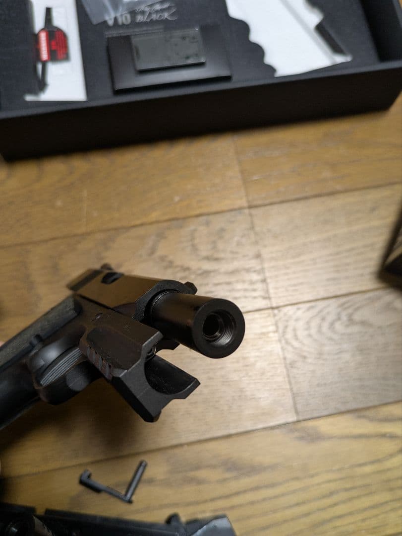 東京マルイ　V10ウルトラコンパクト　ブラック　カスタム