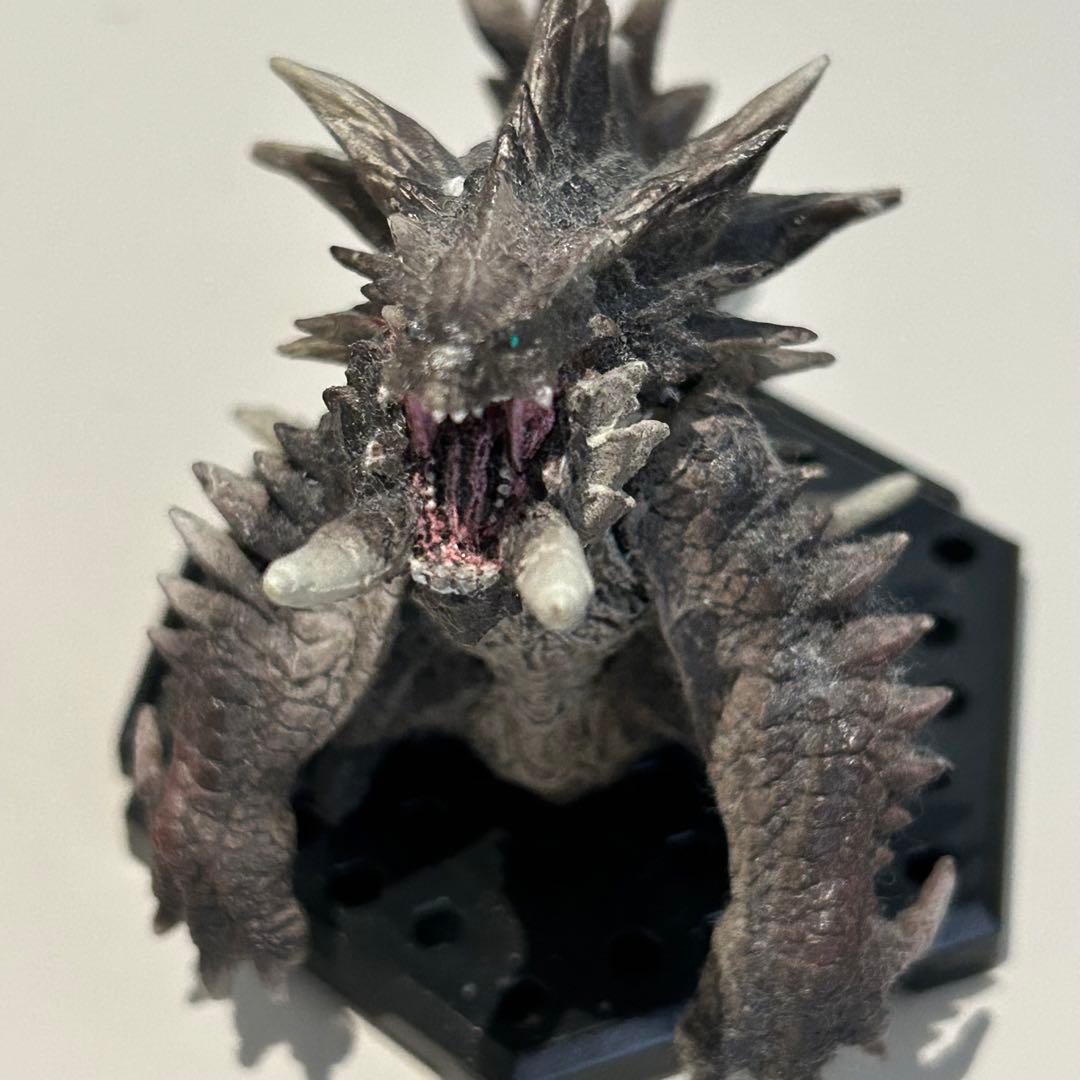 モンハンフィギュア5体セット クシャ ラギア アカム ティガ バンキン アマツ