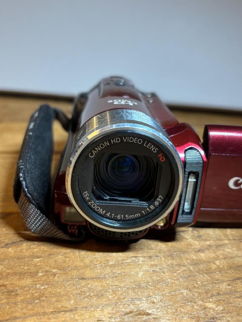 【ビデオカメラ】【値下げ】Canon iVIS HF M31【ソフトケース付】