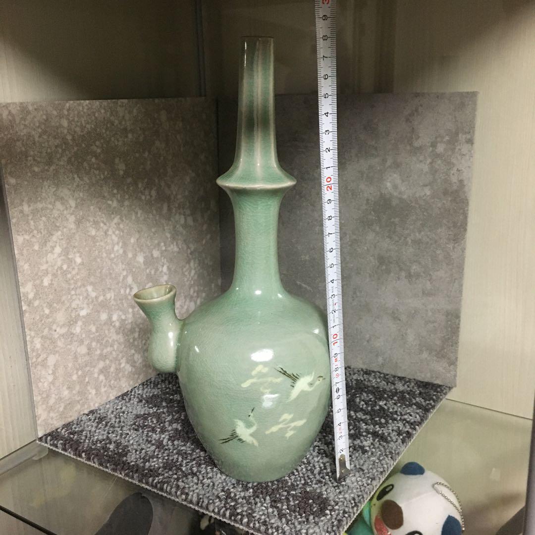 青磁　浄瓶　水瓶　水差　花瓶　一輪挿し　仏教　仏具　陶印あり