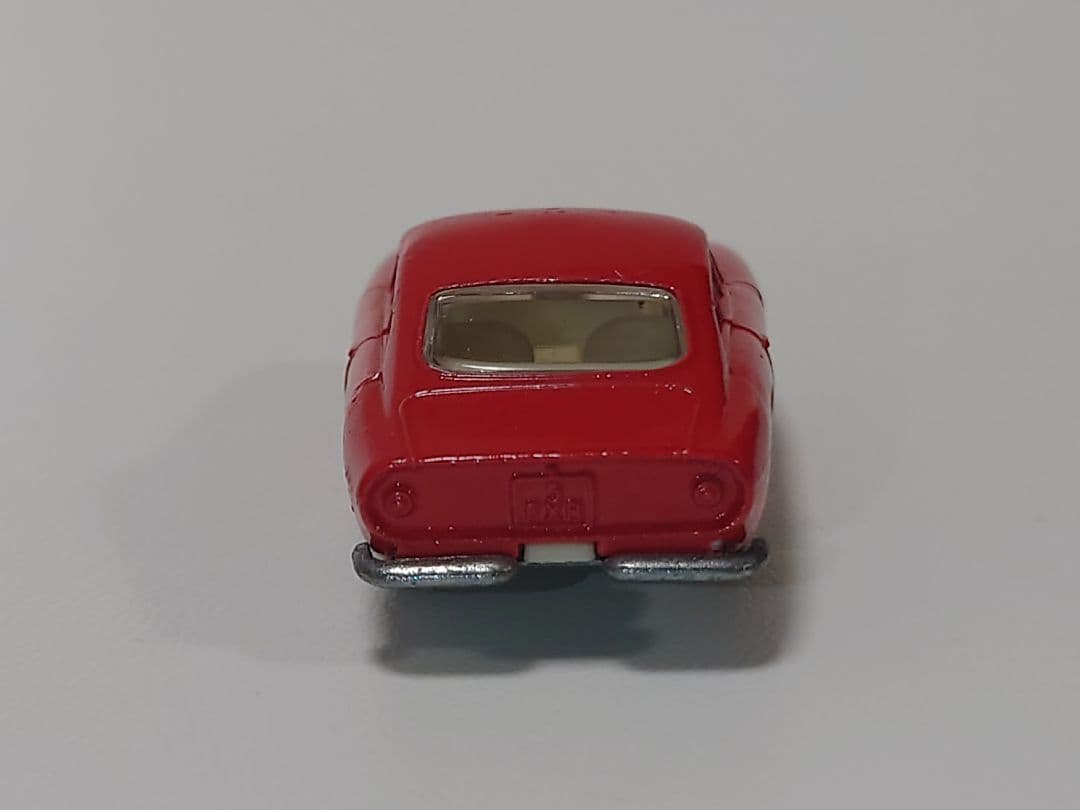 ミニカー MATCHBOX No.75 Ferrari Berlinetta