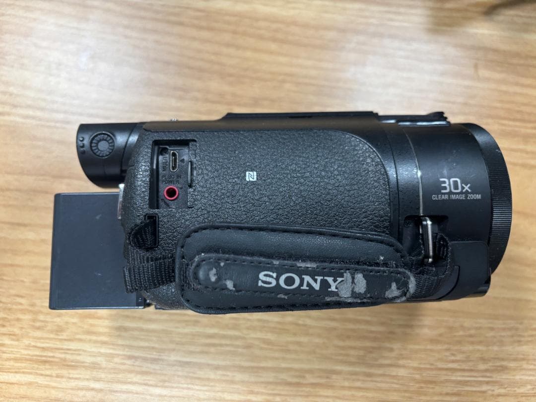 U*U様 SONY FDR-AX60 4Kビデオカメラ（純正バッテリー・ACアダ