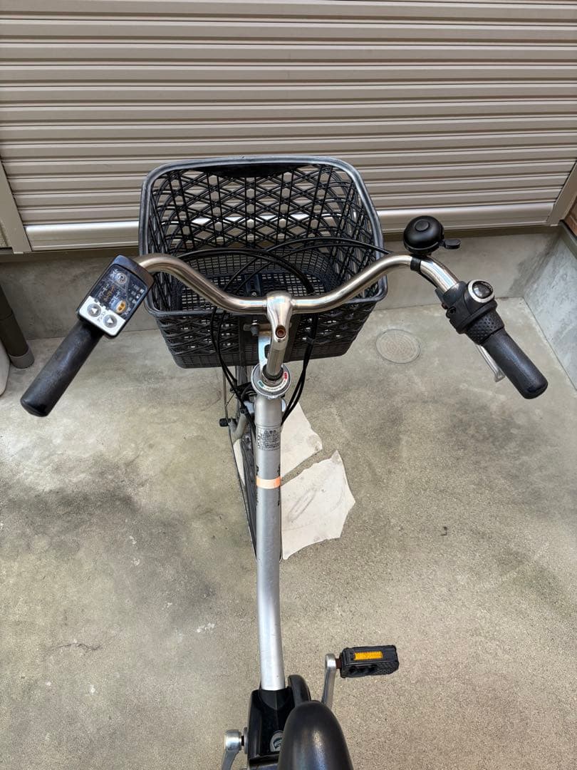 電動アシスト自転車 シティタイプ シルバー