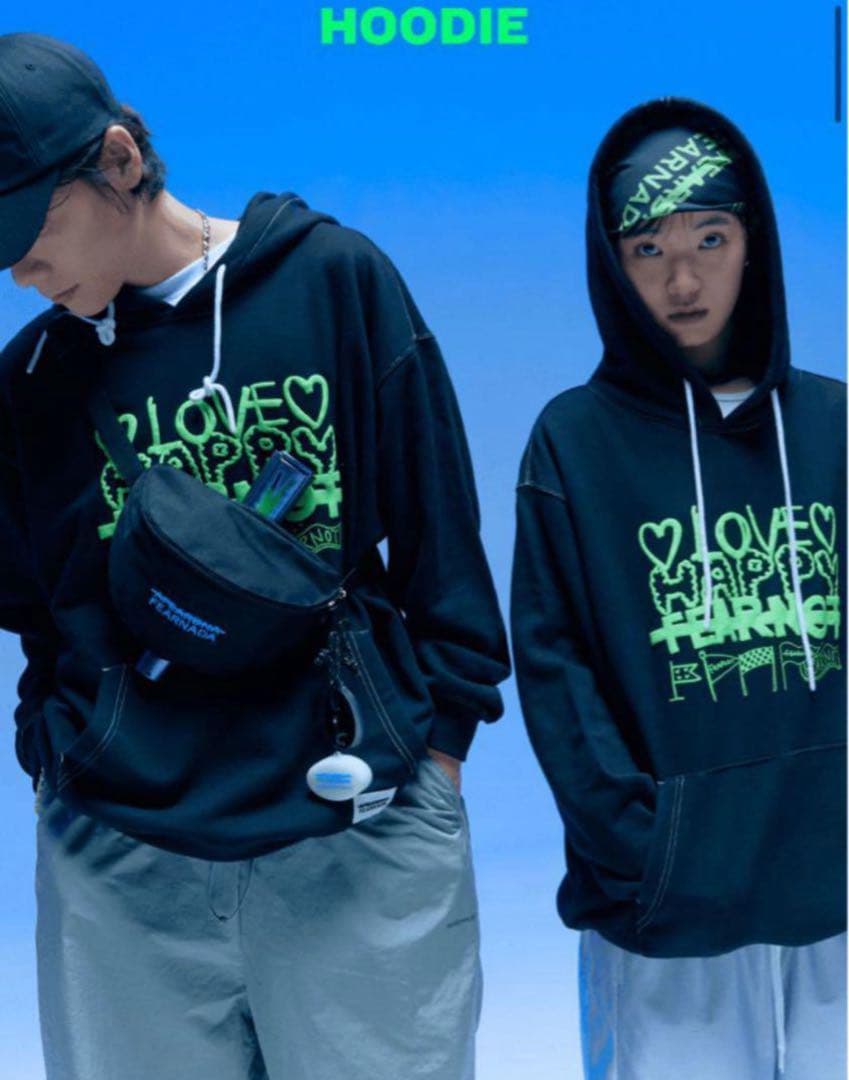 LE SSERAFIM FEARNADA フーディー パーカー M - メルカリ