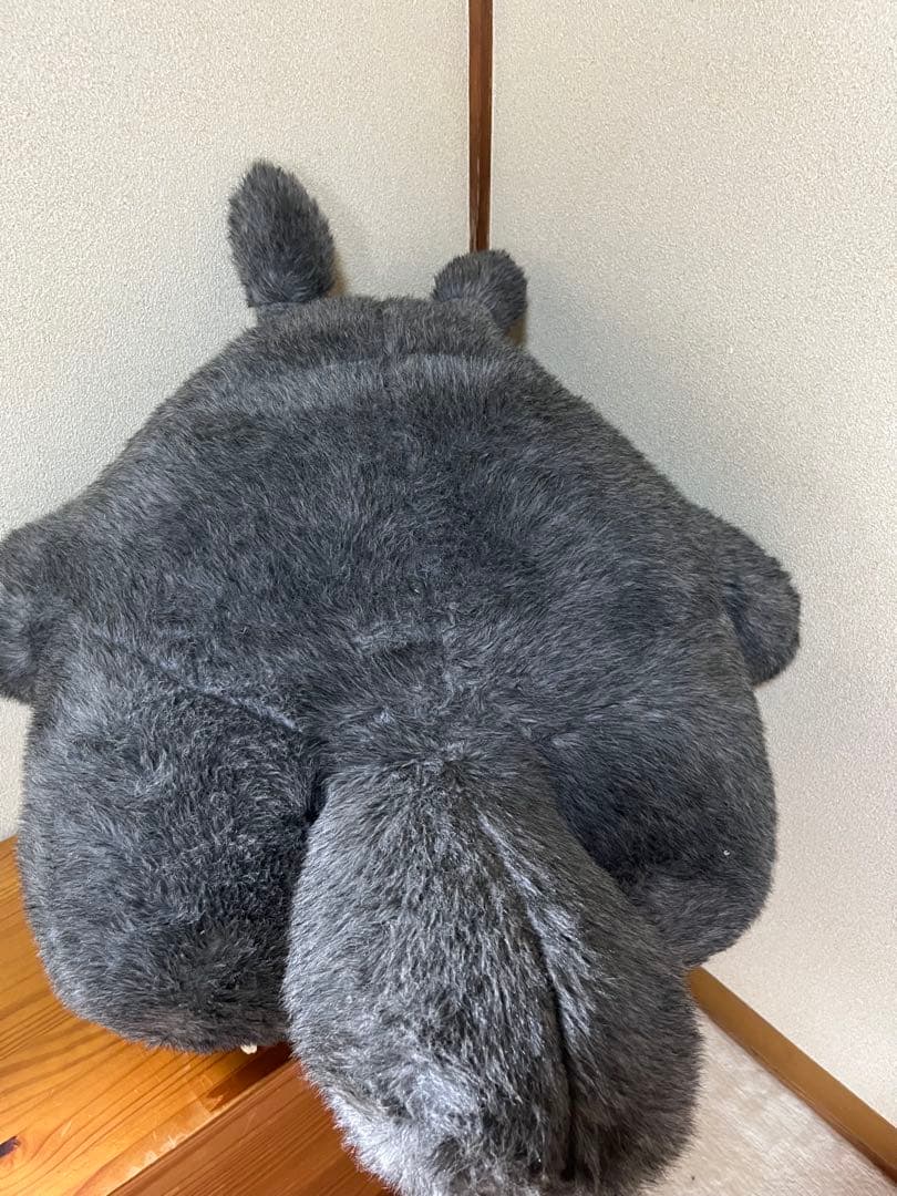 トトロ 巨大ぬいぐるみ